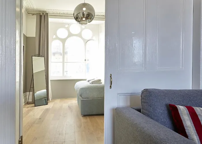 Nap Clifton Μπρίστολ